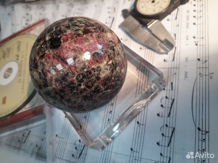 Камнеобработка кабашоны, подставки