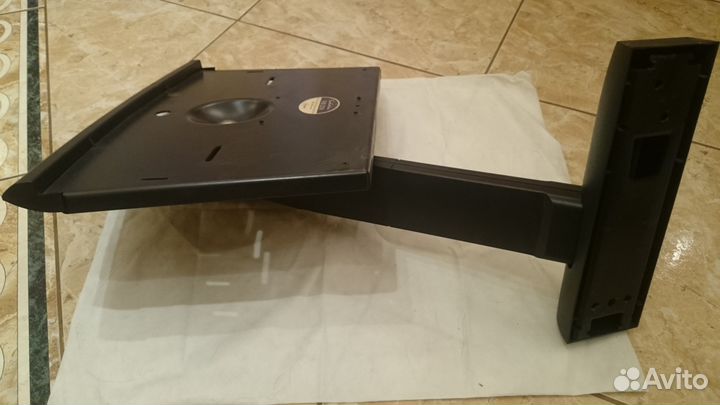 Кронштейн на стену Evolution TVB 2250 телевизора