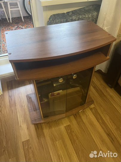 Тумба под телевизор