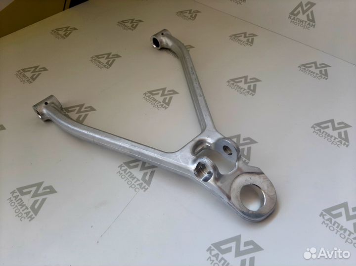 Рычаг подвески BRP CAN-AM