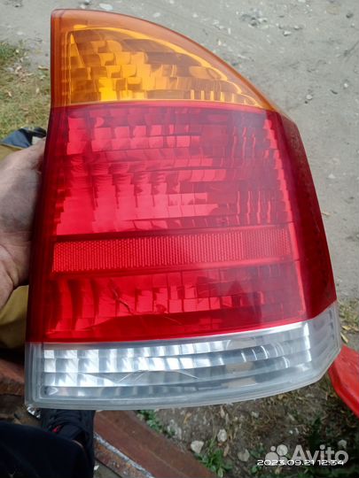 Фонарь Опель астра c