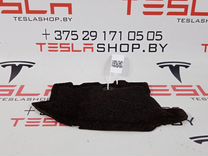 Заглушка отделки порта зарядки (текстиль) Tesla