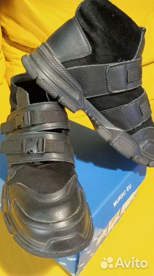 Кроссовки зимние