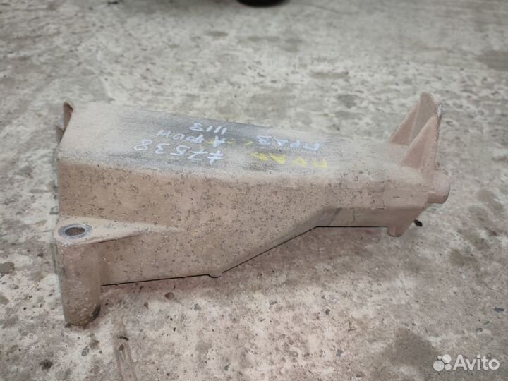 Крепление двигателя Лада Калина 1118