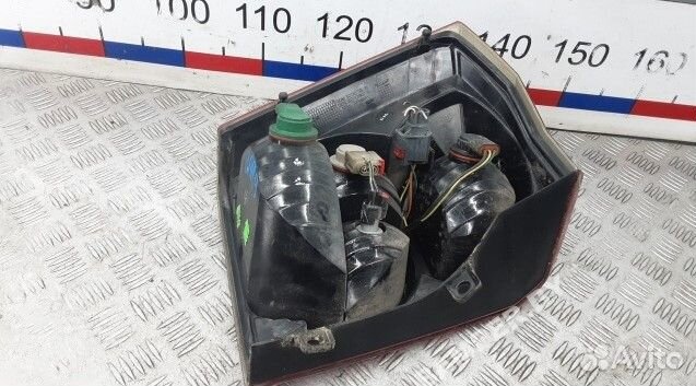 Фонарь задний правый Dodge Caliber 2006-2012