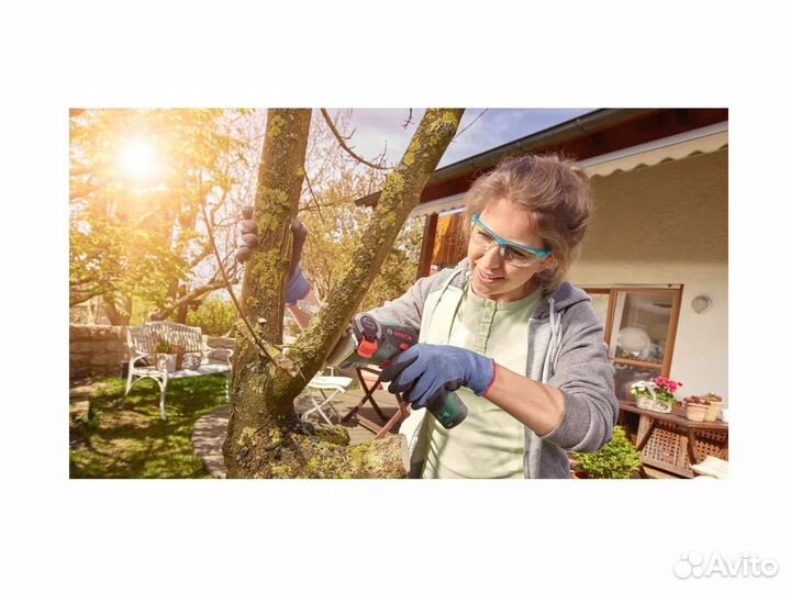 Цепная мини-пила Bosch EasyCut 12 аккумуляторная