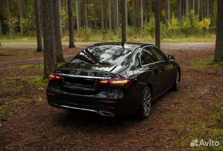 Требуется водитель в бизнес класс