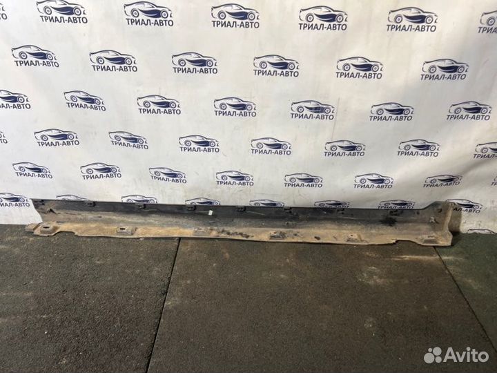 Накладка порога правая Land Rover Freelander 2