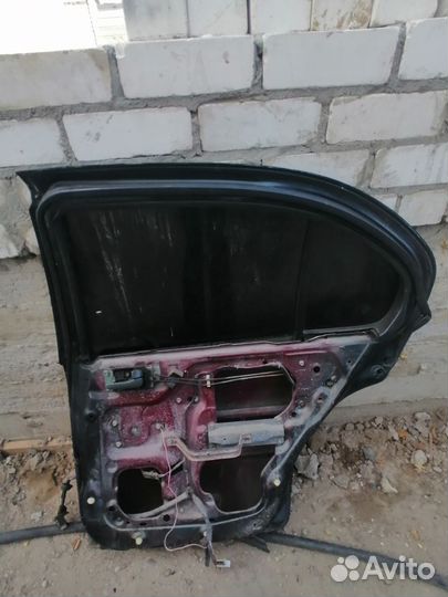 Дверь задняя правая Nissan Maxima (A32) 1994-2000