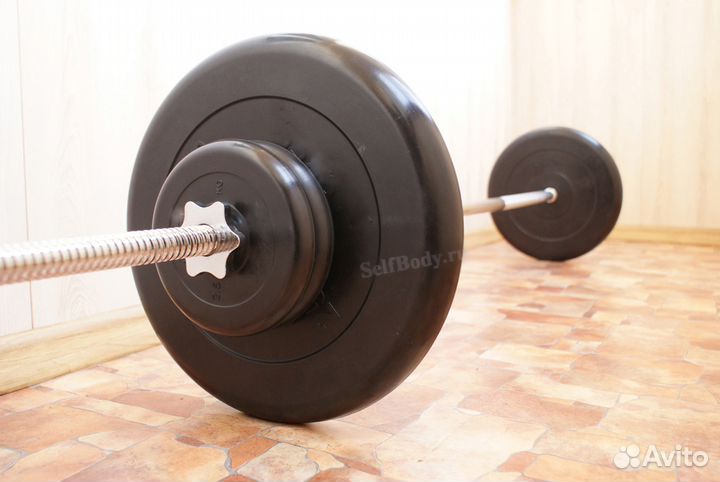 68.1 килограммовая штанга (2x25, 4x2.5 кг) + гриф