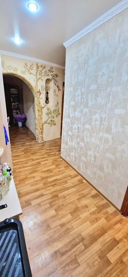 3-к. квартира, 70 м², 1/9 эт.