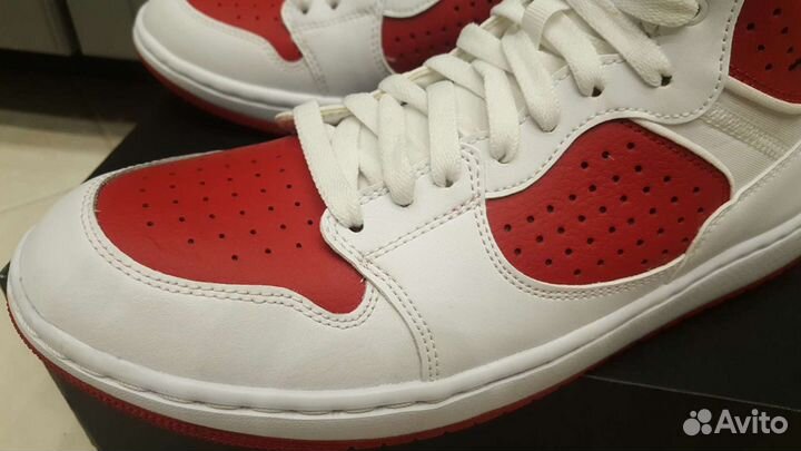 Кроссовки nike jordan