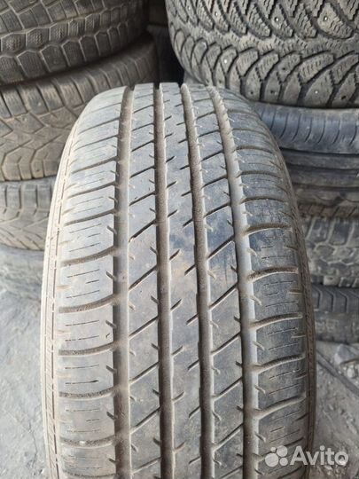 Dunlop SP Sport D8 205/60 R15