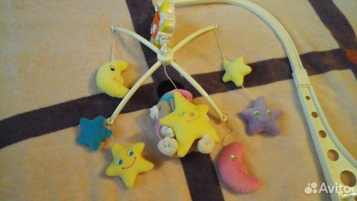 Музыкальный мобиль для детской кроватки