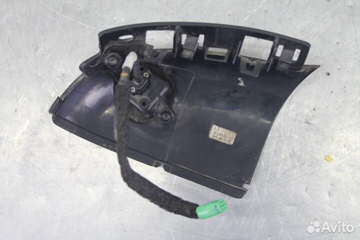 Камера зеркала левого Nissan Qashqai J11