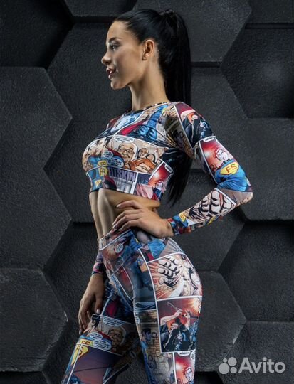 Тайтсы и рашгард Fitskin (спортивный костюм)