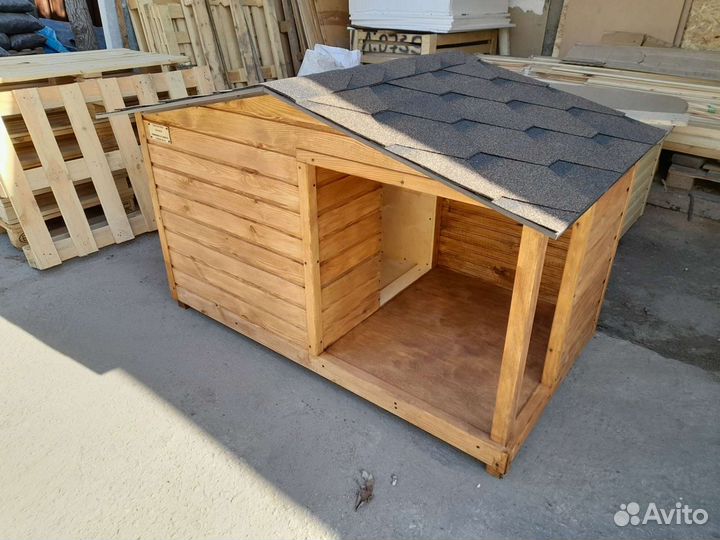 Будка с навесом 1100х830