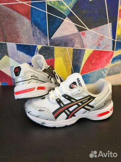 Кроссовки Asics Gel-1090