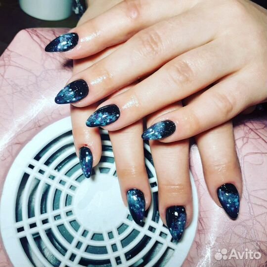 Наращивание ногтей