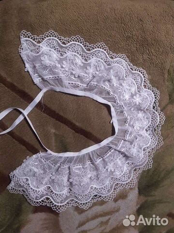 Кружевной воротничëк