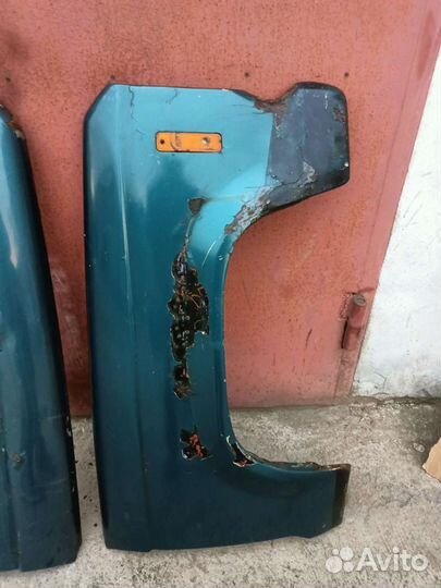 Крылья Ford Bronco 2