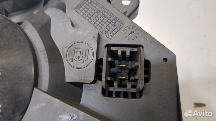 Двигатель отопителя Volkswagen Passat 5, 1998