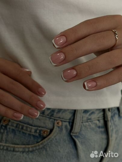 Маникю педикюр