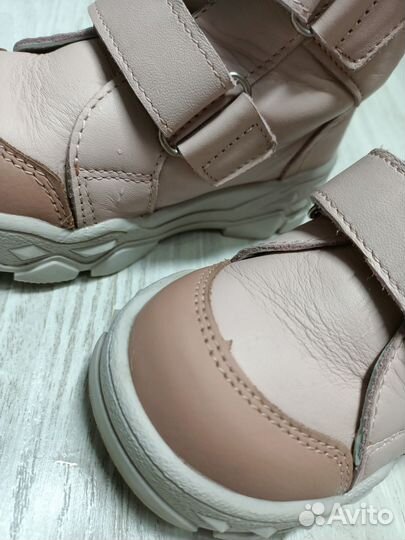 Зимние ботинки котофей 26