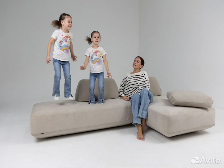 Диван 34502100 мм