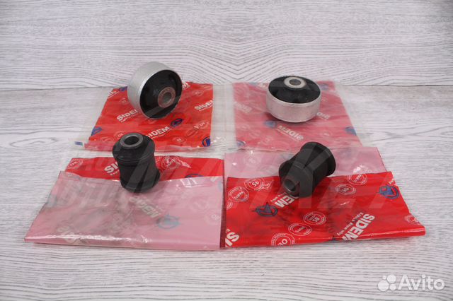 Сайлентблоки передних рычагов Audi A3 8L