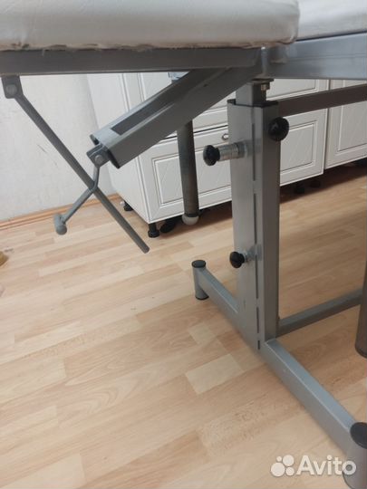 Кушетка(массажный стол)