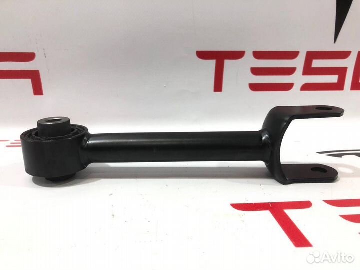 Рычаг задний Tesla Model 3 2021 1044431-00-A