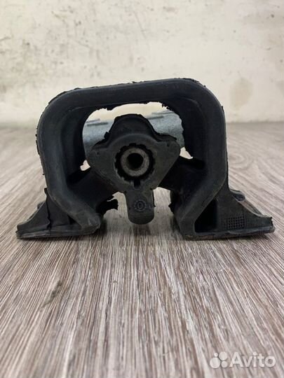 Подушка двигателя Opel Corsa C Z12XE