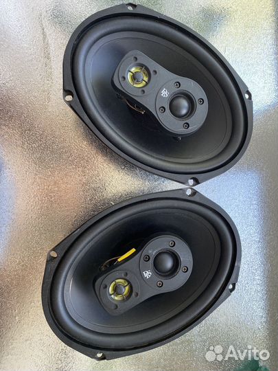 Акустические колонки