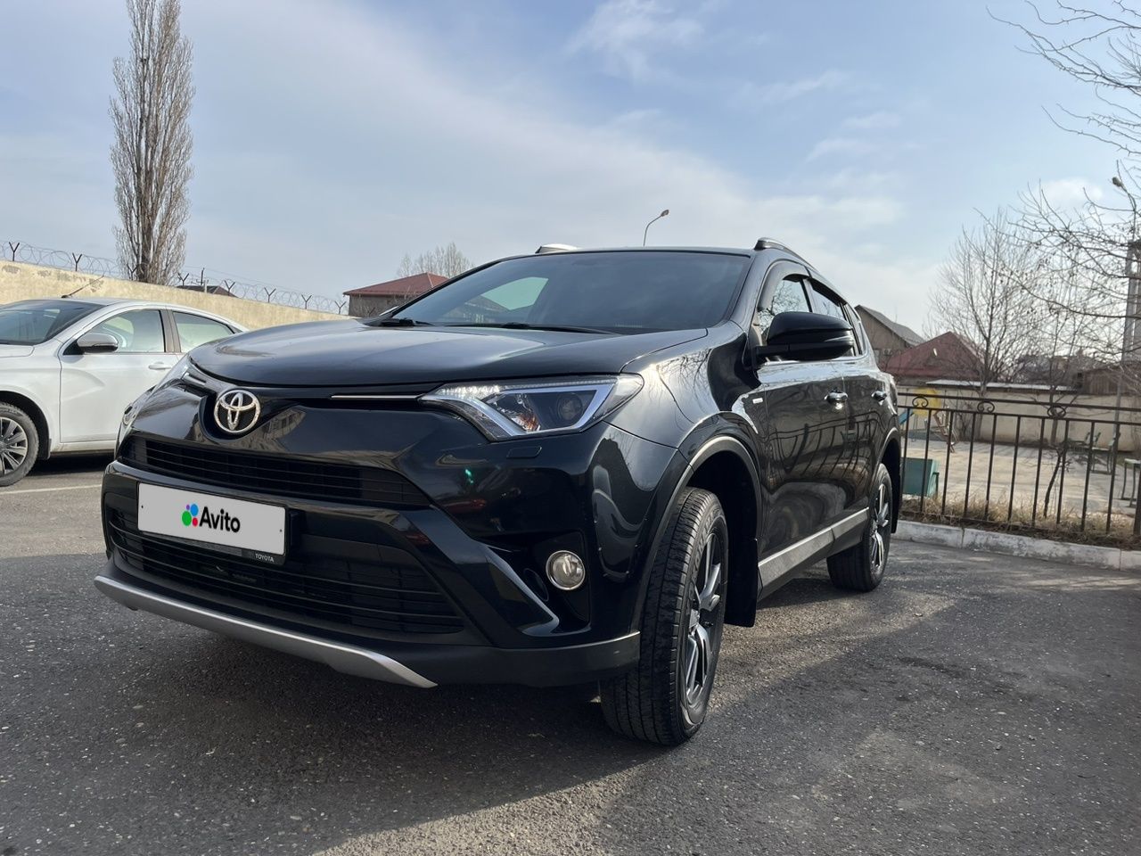 Toyota RAV4: фото владельца