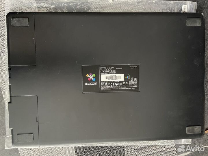 Графический планшет Wacom Intuos Pro M PTH-651