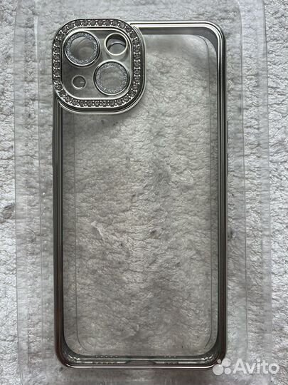 Чехол на iPhone 13