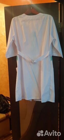 Белый медицинский халат. 50размер