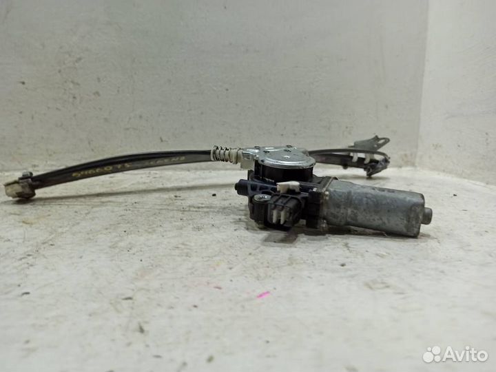 Стеклоподъемник электрический задний левый