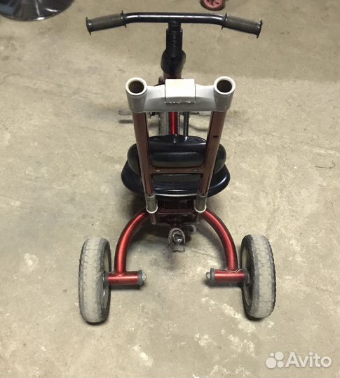 Детский трехколесный велосипед