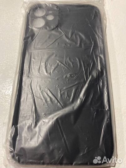 Чехлы на телефон iPhone 11