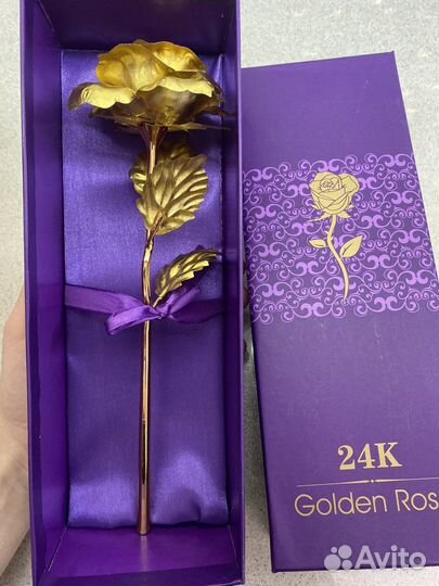 Роза золотая