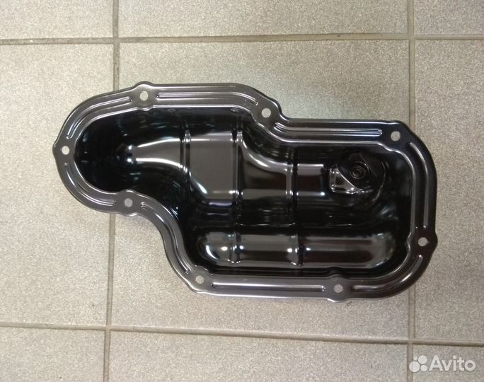 Поддон двигателя Инфинити Qx56 111107S010