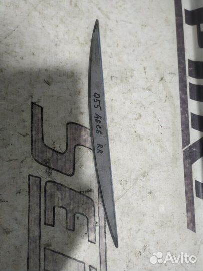 Накладка двери задняя правая Audi A6 C6 3.2 2007