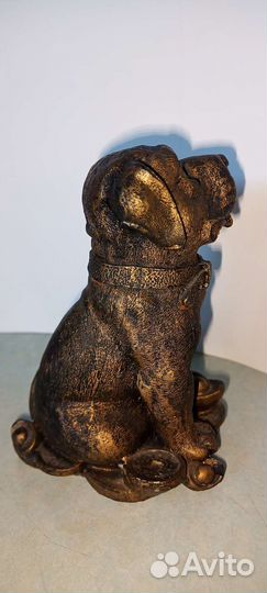 Статуэтка собака