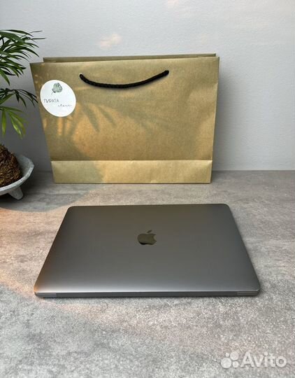 MacBook Air 13 i5 2019 8gb 256gb ростест