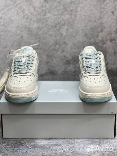 Кроссовки Nike Air Force 1