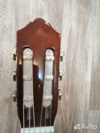 Yamaha c40