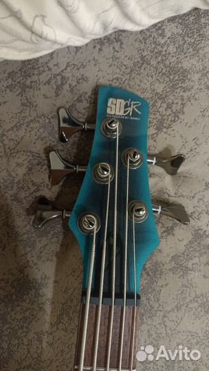 Бас гитара Ibanez sr305