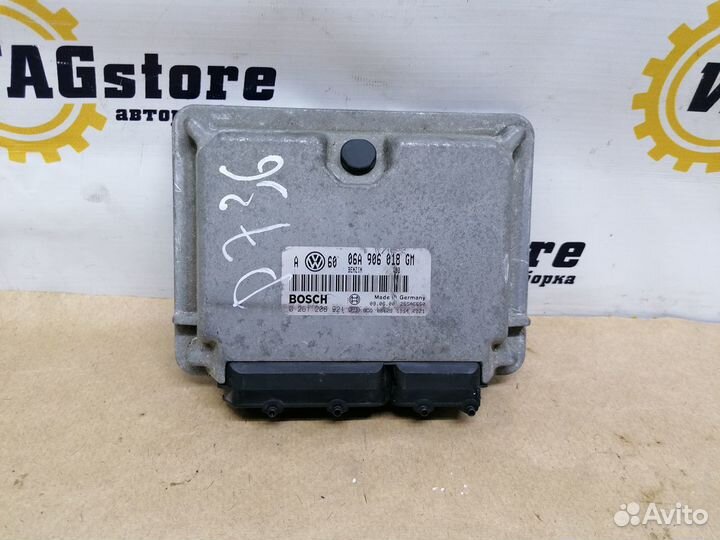 Блок управления двигателем 06A906018GM